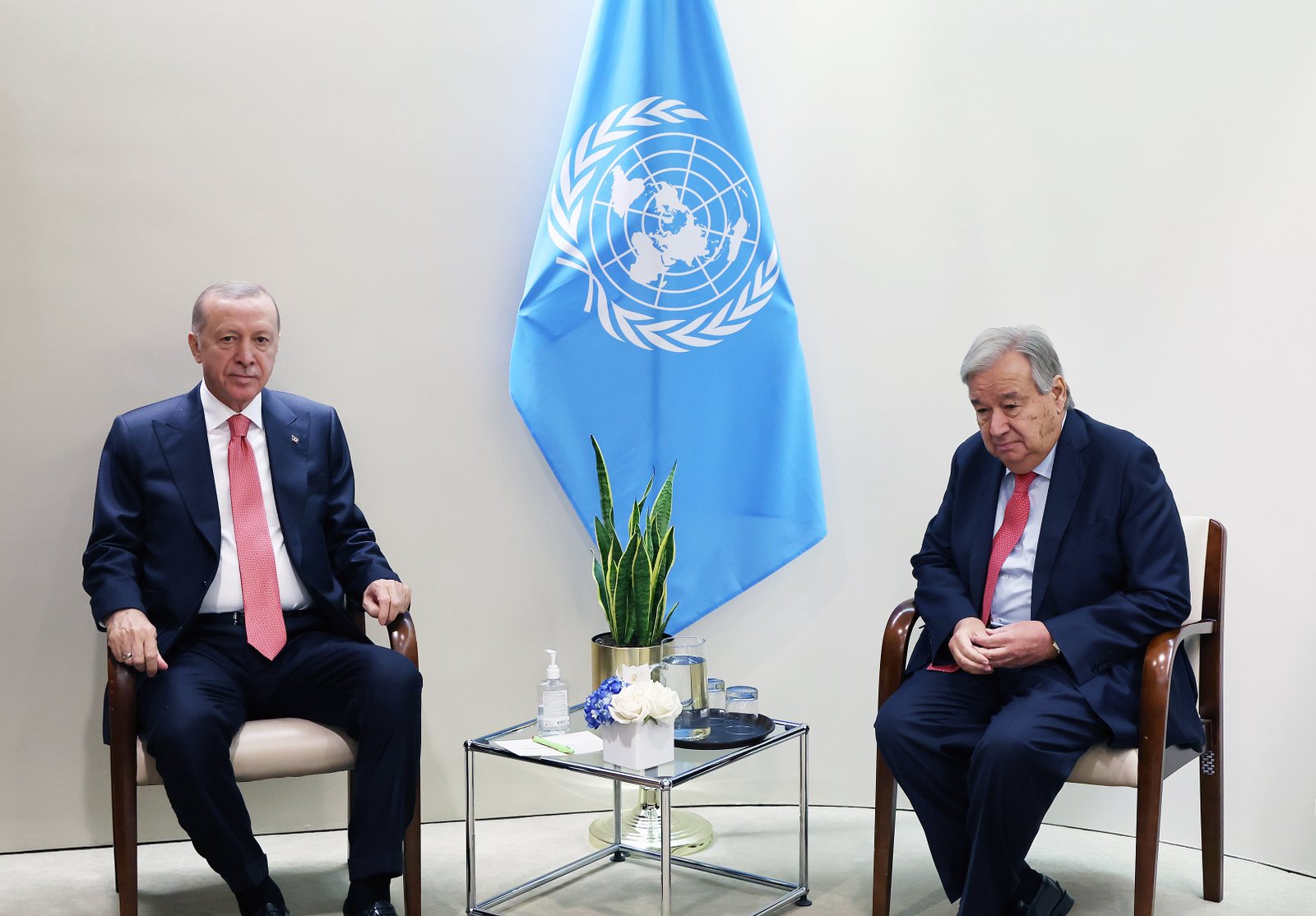 Cumhurbaşkanı Erdoğan'ın BM Genel Sekreteri Guterres ile Görüşmesi