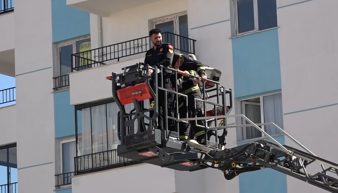 Diriliş Mahallesi'nde Korkutucu Yangın Olayı