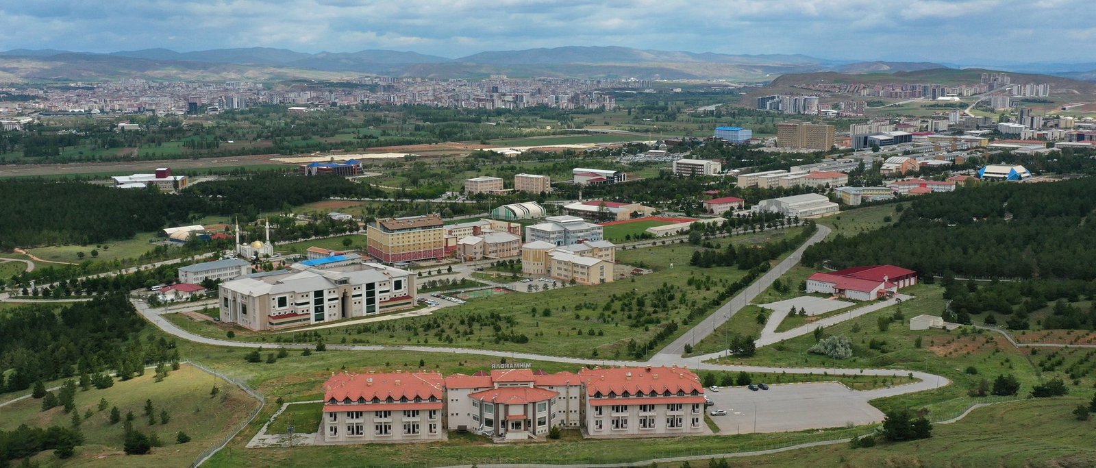 Rektör Atamaları Açıklandı: Yeni İsimler Belirlendi