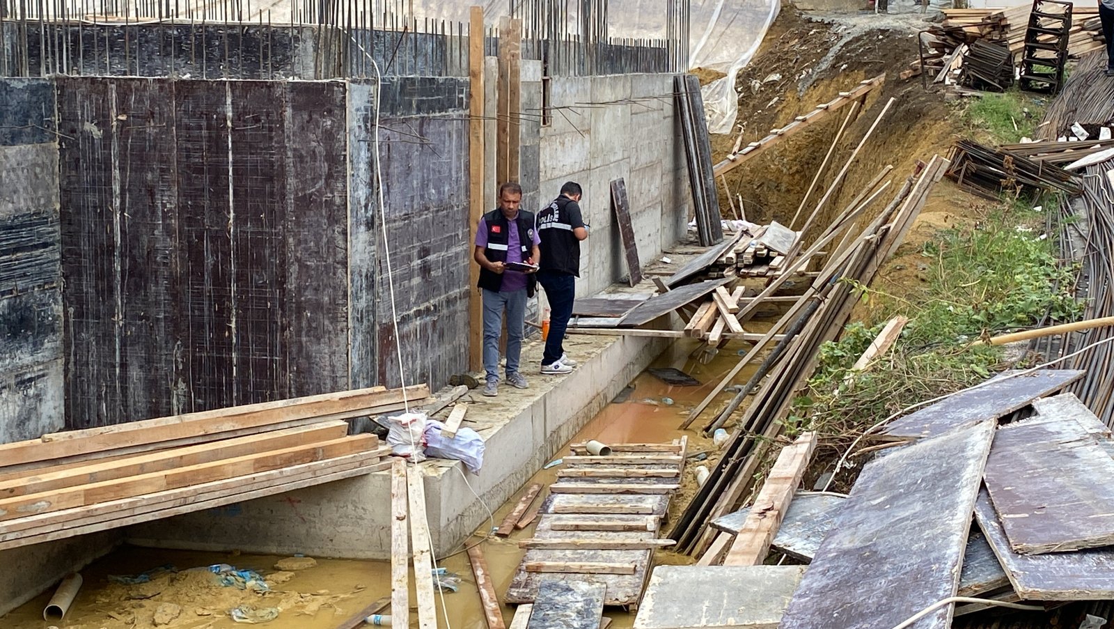 Samsun'da İnşaat İşçisinin Düşmesi Sonucu Yaralanma