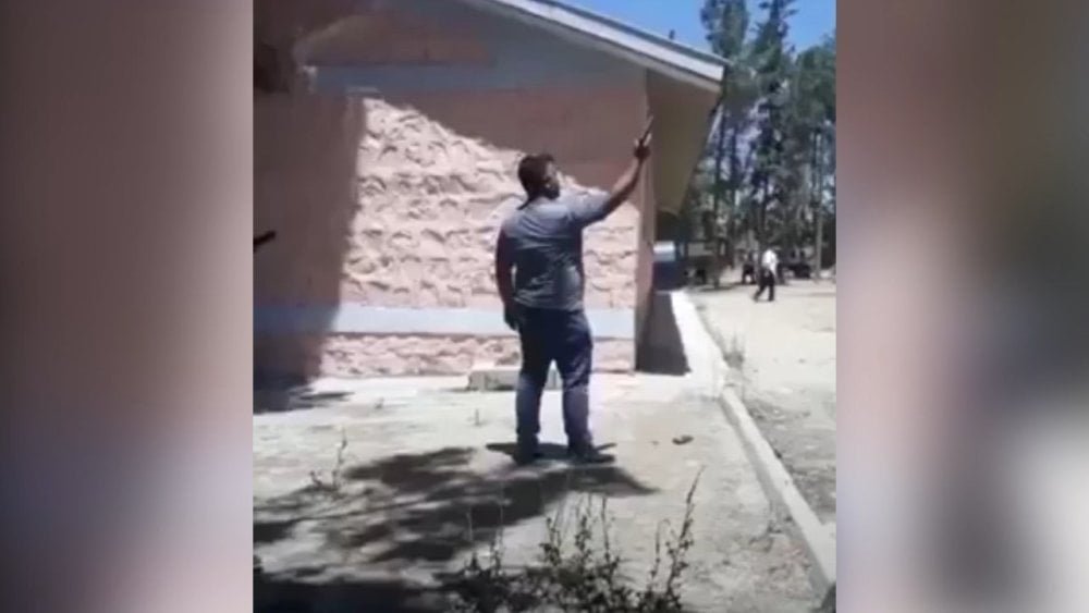Şanlıurfa Birecik'te Okul Bahçesinde Silahlı Eylem